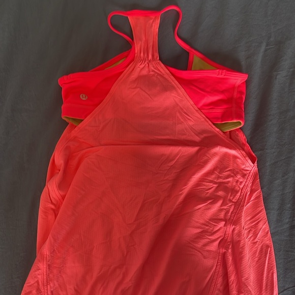 Lululemon Exercise Tank - Picture 2 of 2